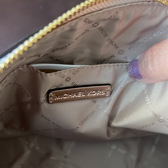 Michael Kors Medium Dome Crossbody Bag Rose Gold - Picture 11 of 16